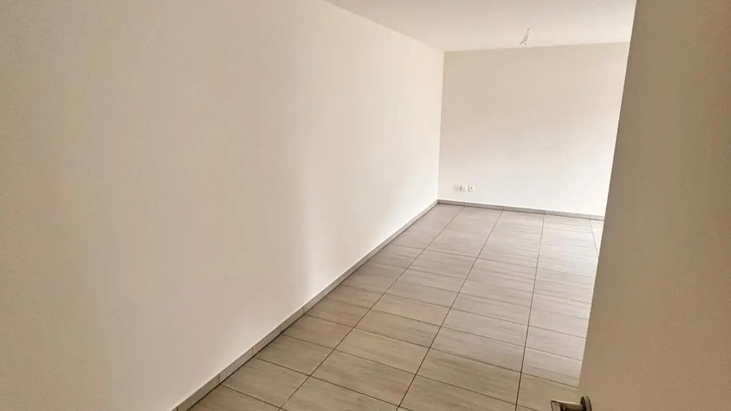 Appartamento in affitto - Carrale di Bergamo 46, 6532 Castione - Foto 2
