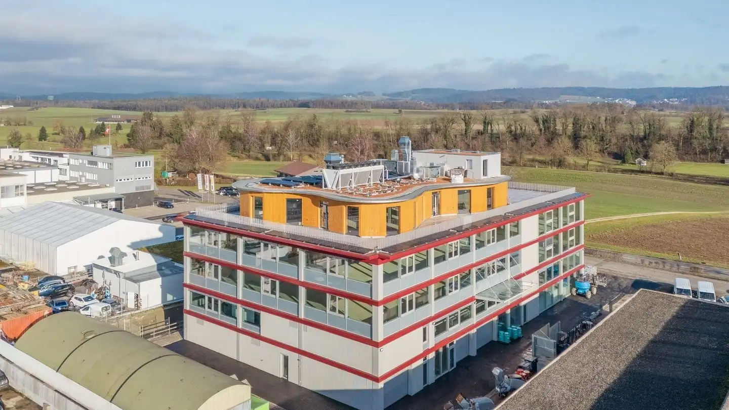 Office space for rent - Südstrasse 20a, 8172 Niederglatt ZH