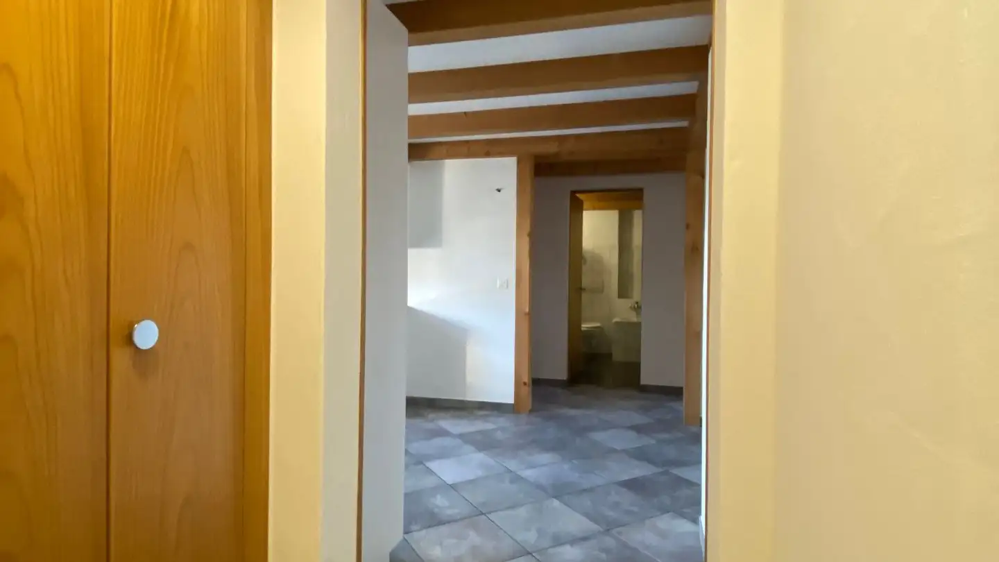 Dachgeschosswohnung mieten - Tössriederenstrasse 45a, 8193 Eglisau - Foto 3