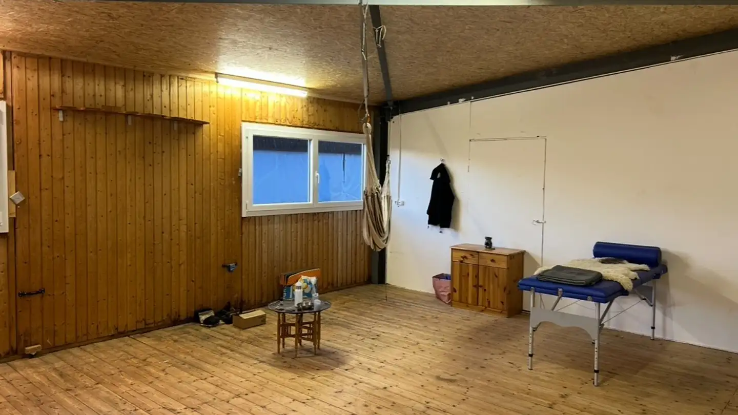 Commerciale in affitto - Würzenbachweg 3, 6043 Adligenswil