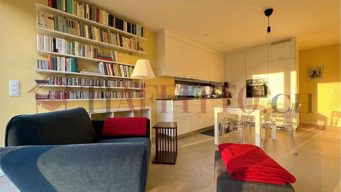 Apartment for rent - 6949 Comano - Photo 3