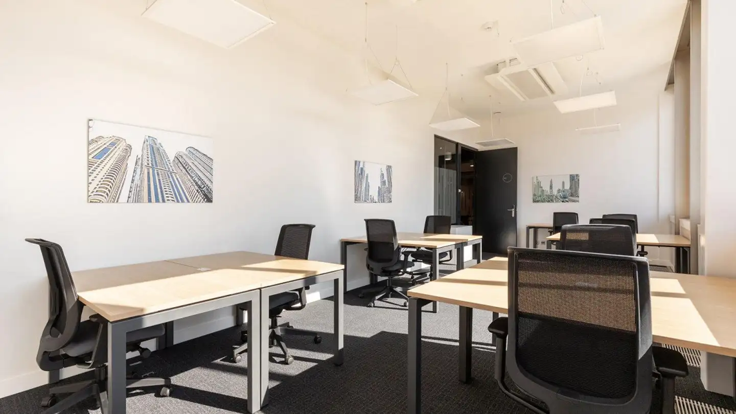Bürofläche mieten - Anlieferung The Circle 6, 8302 Kloten