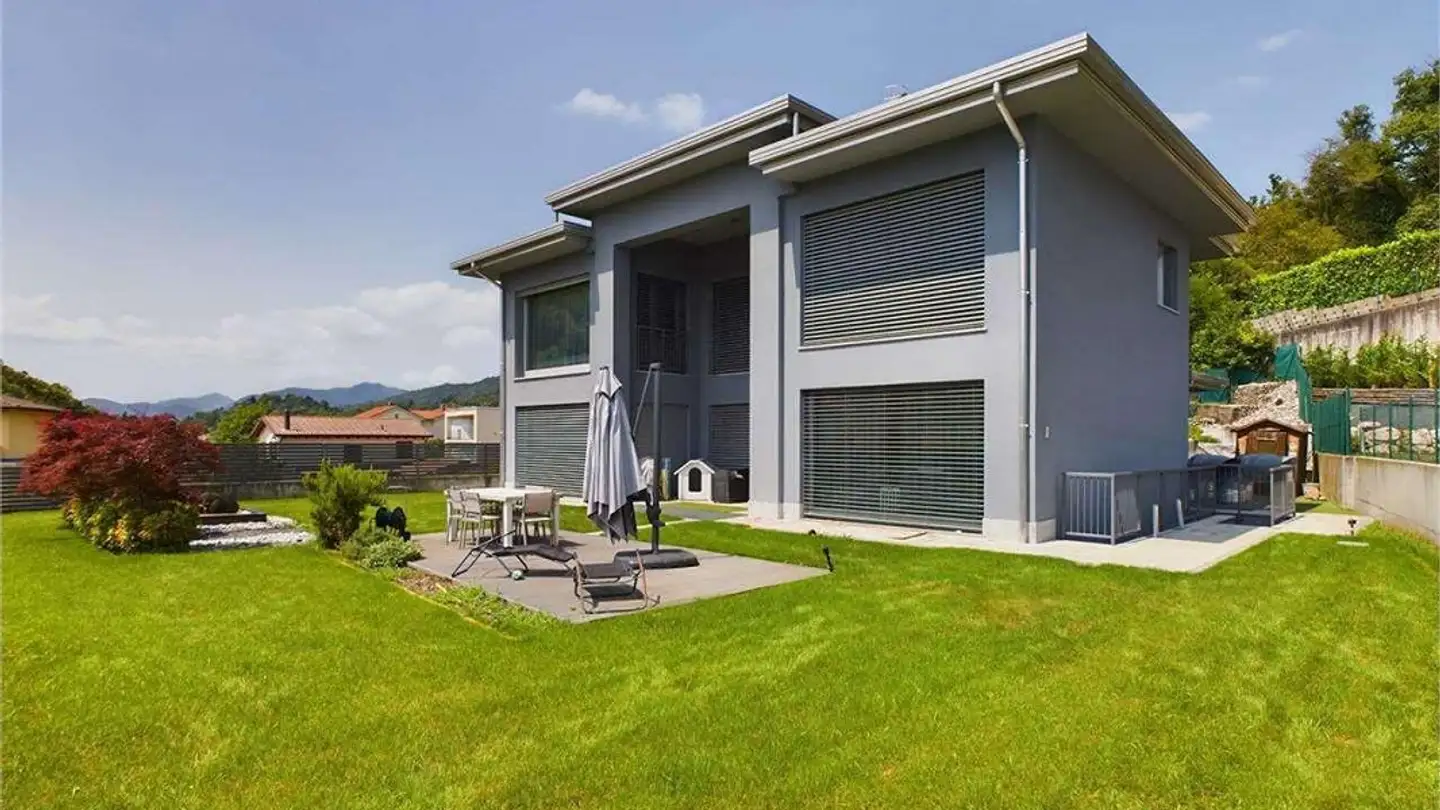 Villa in vendita - 6864 Arzo