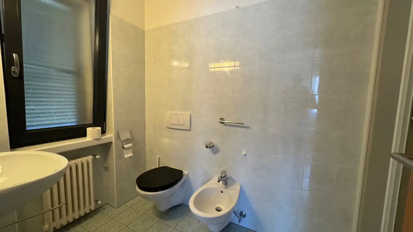 Apartment for rent - Via Rovedaro, 6512 Giubiasco - Photo 4