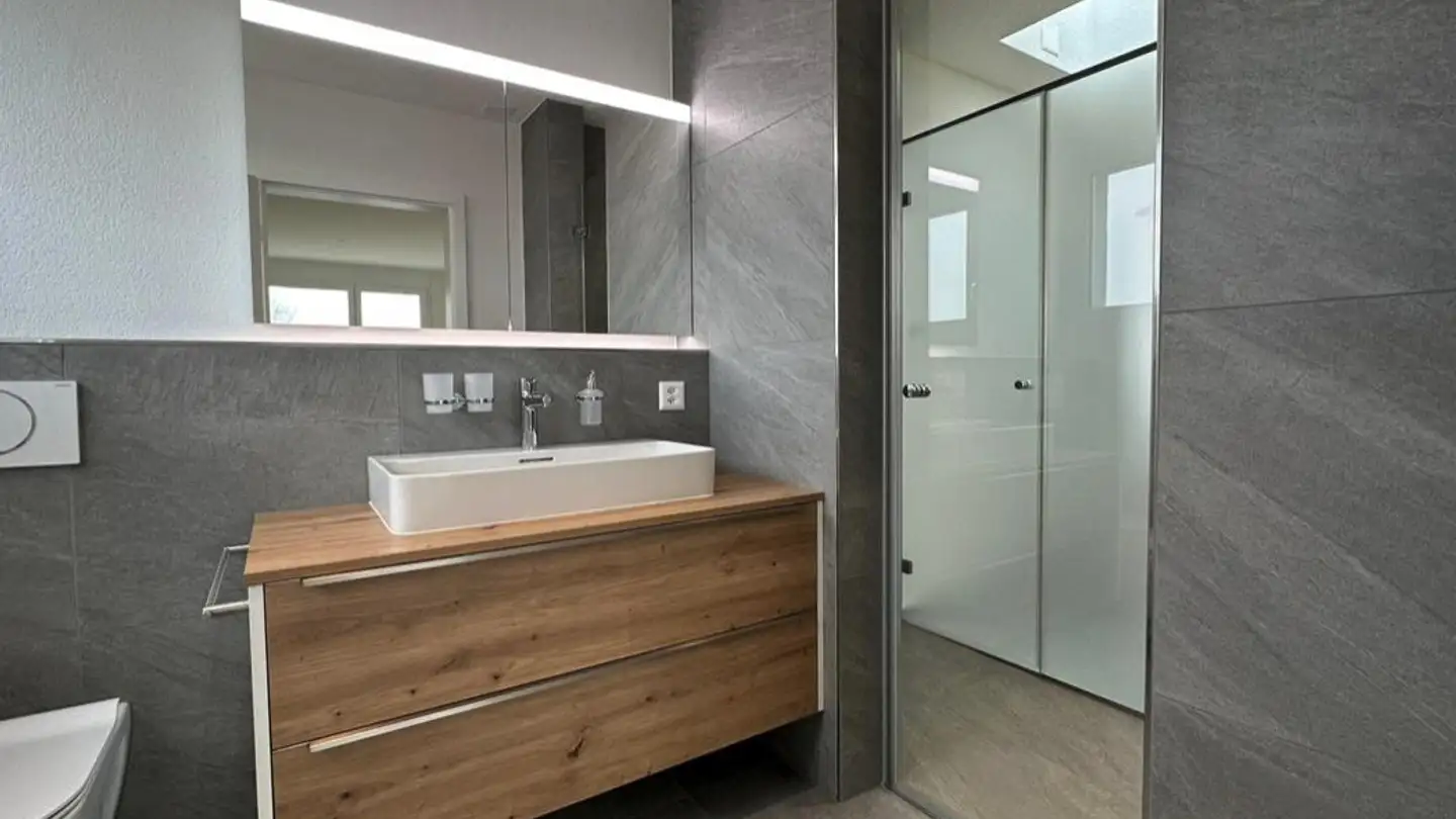 Attique à louer - Tscharandistrasse 16, 4950 Huttwil - Photo 3