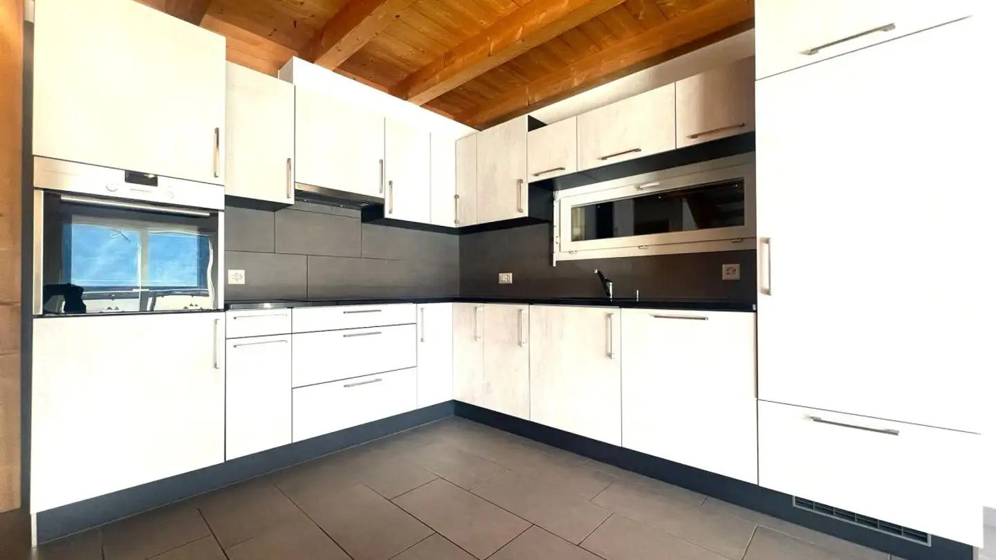 Stepped house for sale - Route De Branson 48b, 1926 Fully - Photo 2