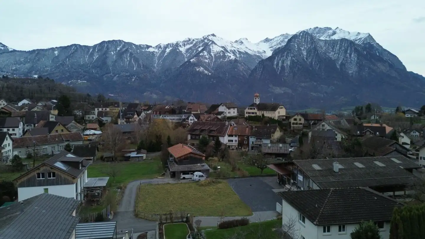 Constructible plot for sale - 9478 Azmoos