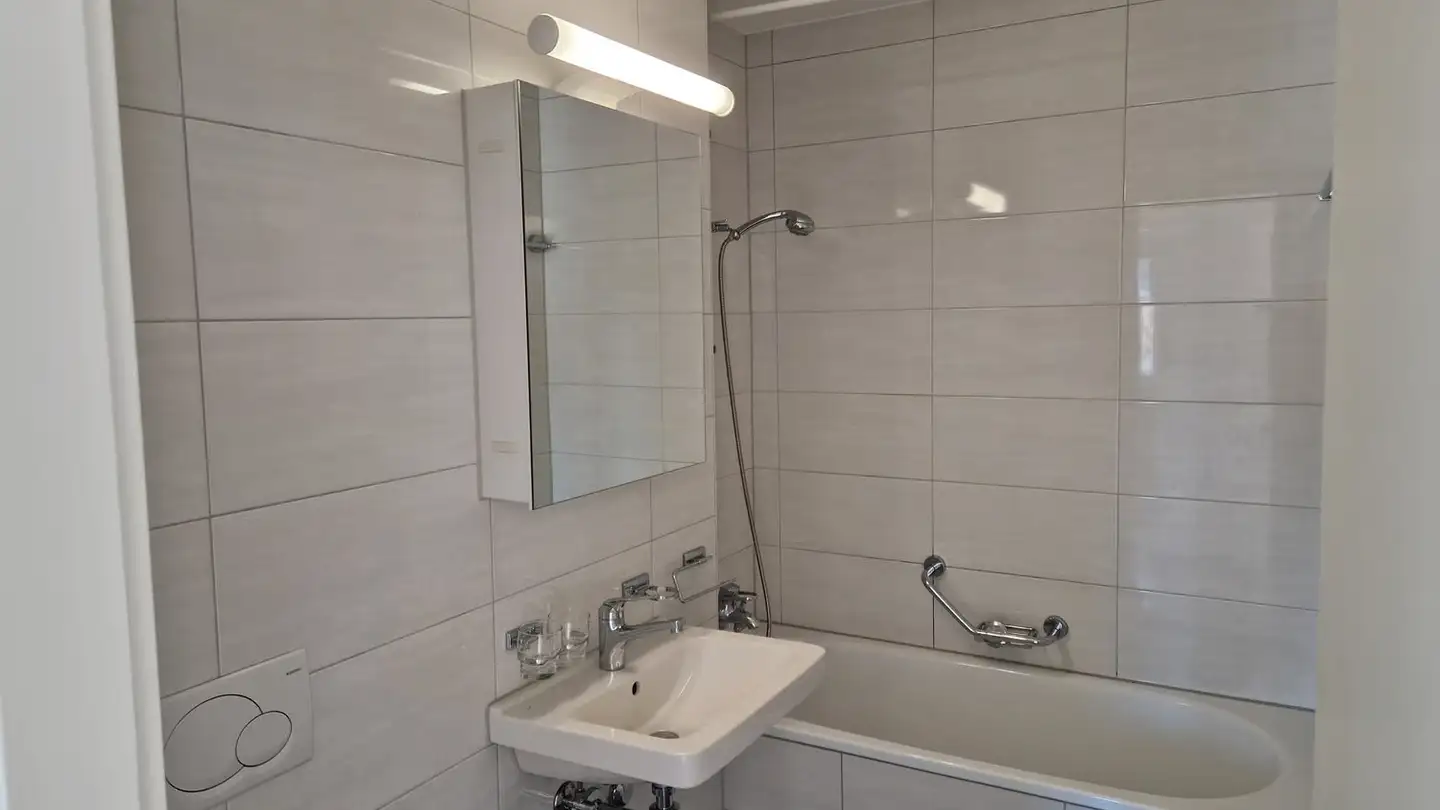 Wohnung mieten - Eichtalstrasse 5, 8634 Hombrechtikon - Foto 3