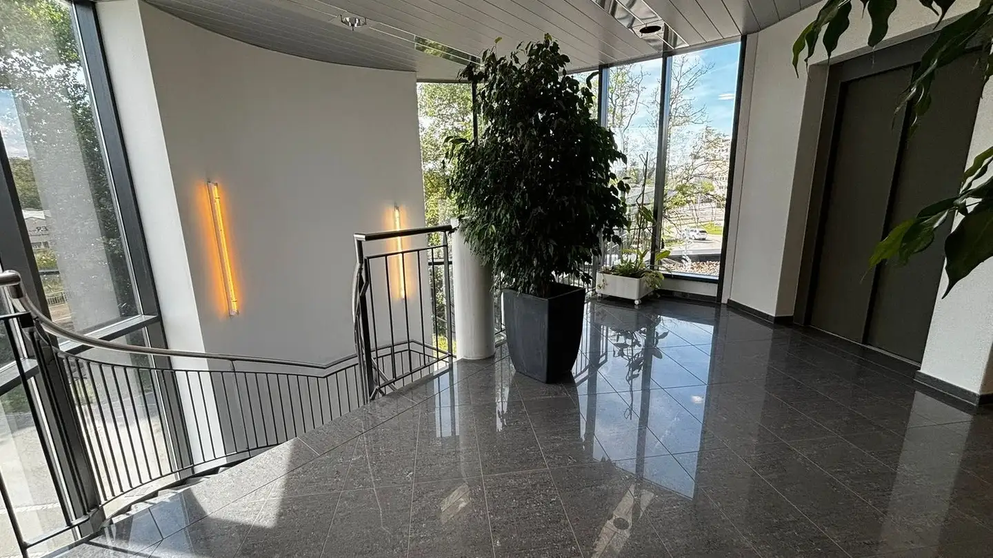 Bureau à louer - Aeschwuhrstrasse 54, 4665 Oftringen