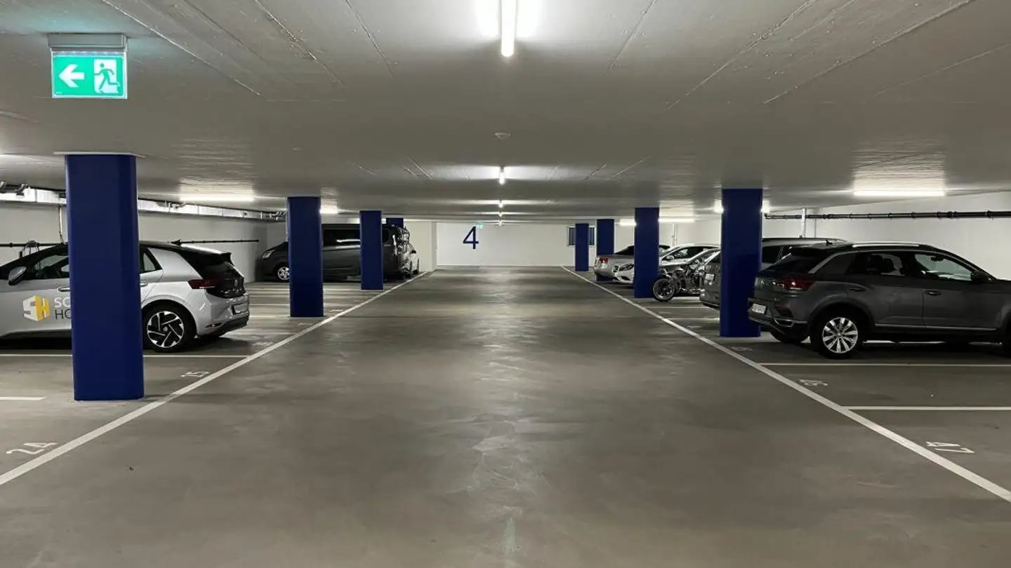 Underground parking space for rent - Höfligasse 2, 6460 Altdorf UR - Photo 2