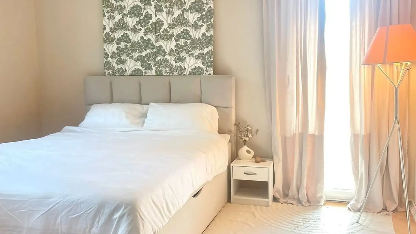 Apartment for rent - 1266 Duillier - Photo 2