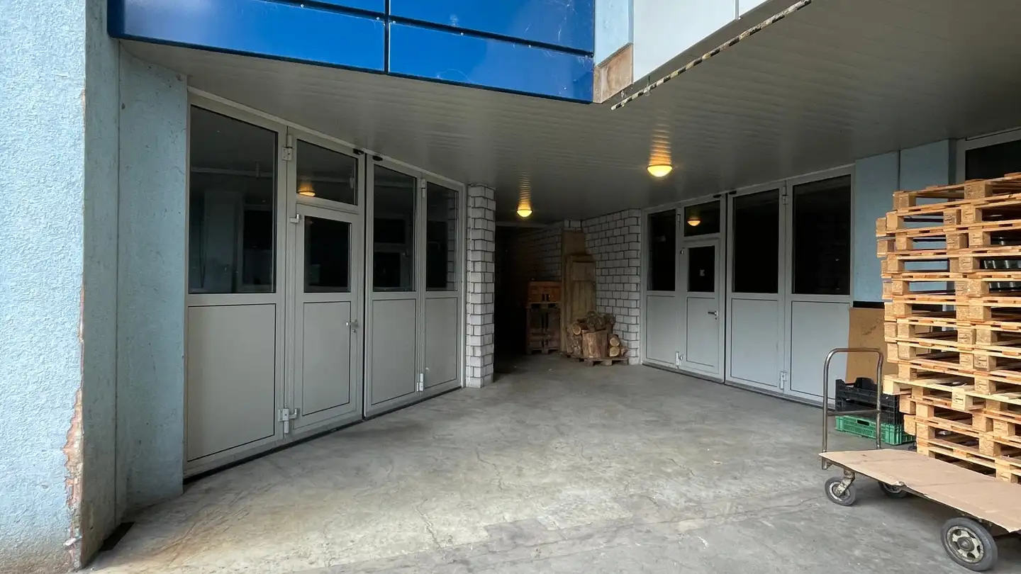 Spazio di archiviazione in affitto - Bösch 65, 6331 Hünenberg - Photo 3