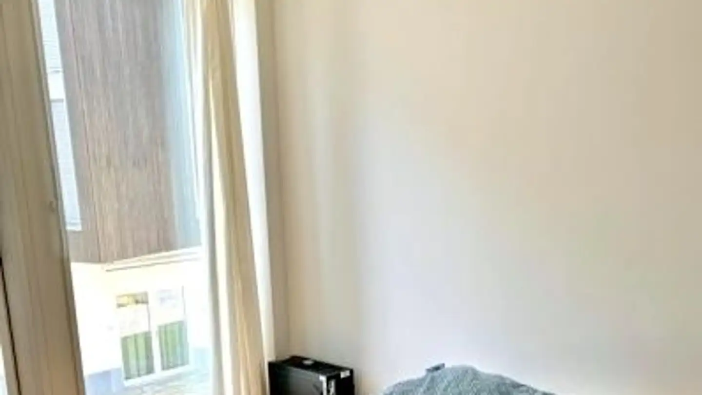 Chambre à louer - Peter-Debye-Weg 13, 8049 Zürich