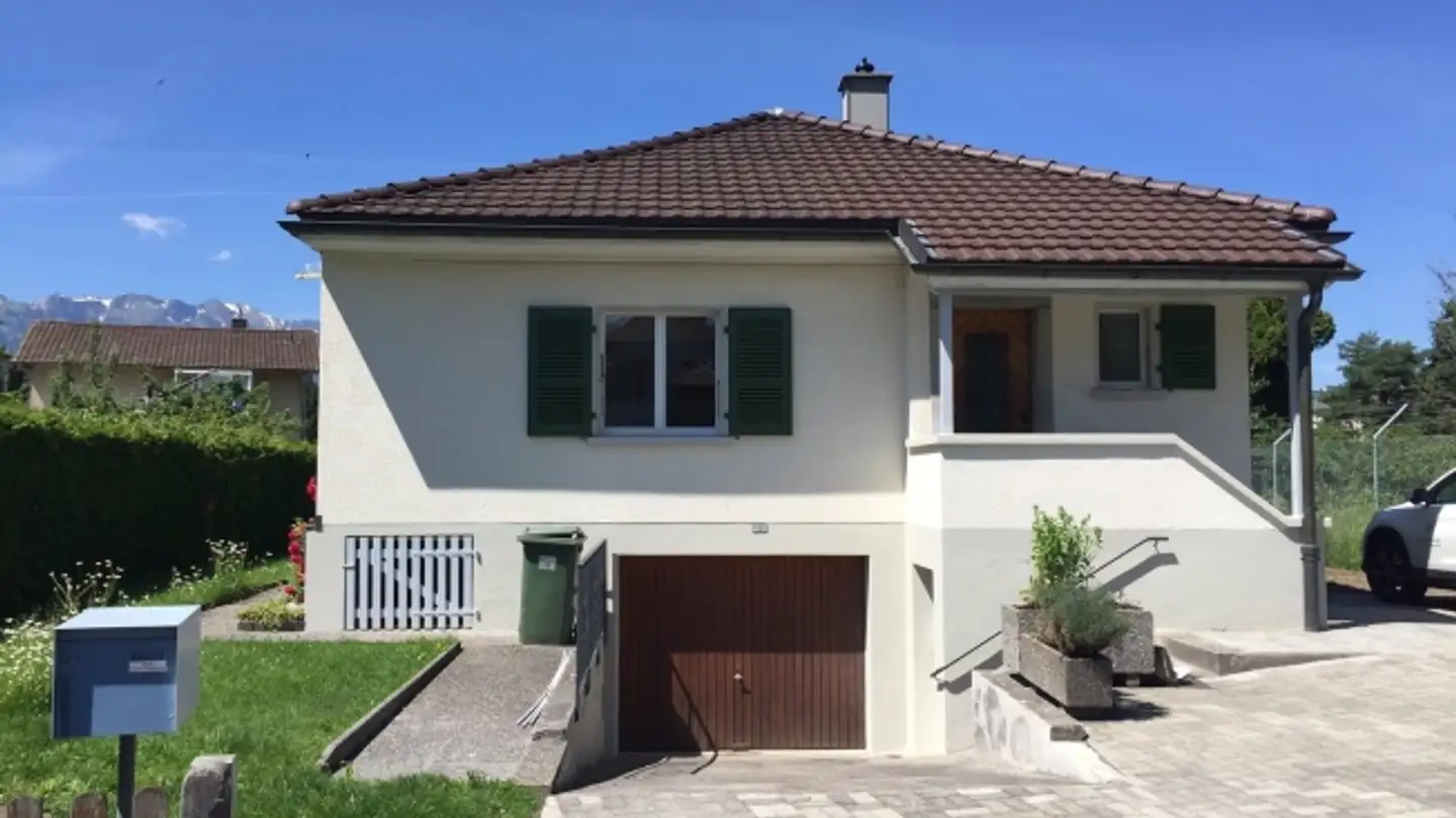 Casa singola in affitto - Maienstrasse, 3613 Steffisburg - Photo 2