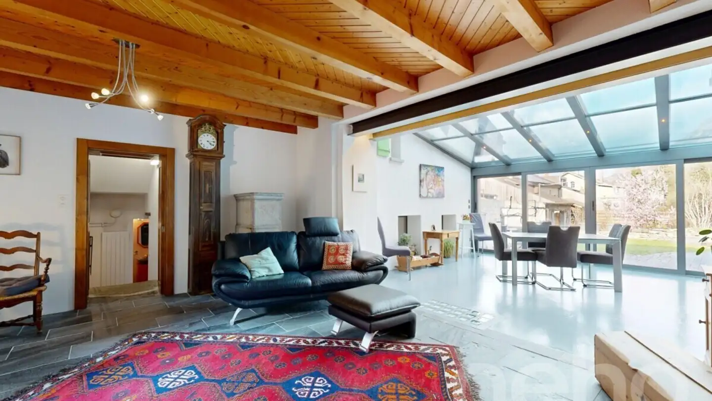 Cave house for sale - 1906 Charrat