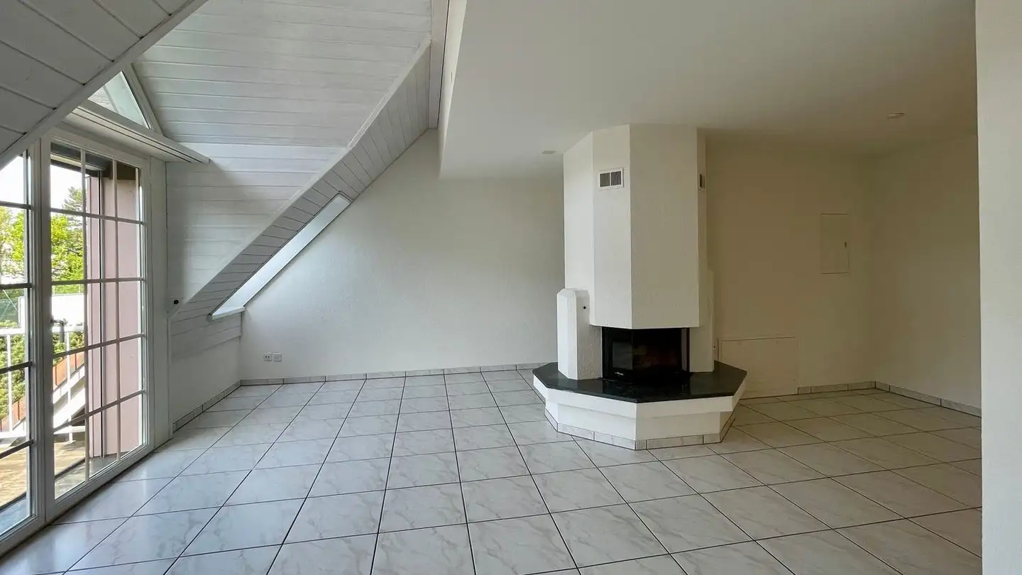 Dachgeschosswohnung mieten - Birchwiesstrasse 4, 8114 Dänikon ZH - Foto 3