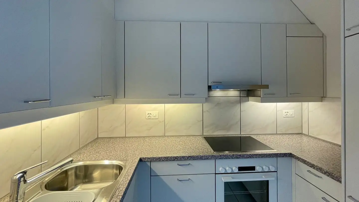 Dachgeschosswohnung mieten - Birchwiesstrasse 4, 8114 Dänikon ZH - Foto 4