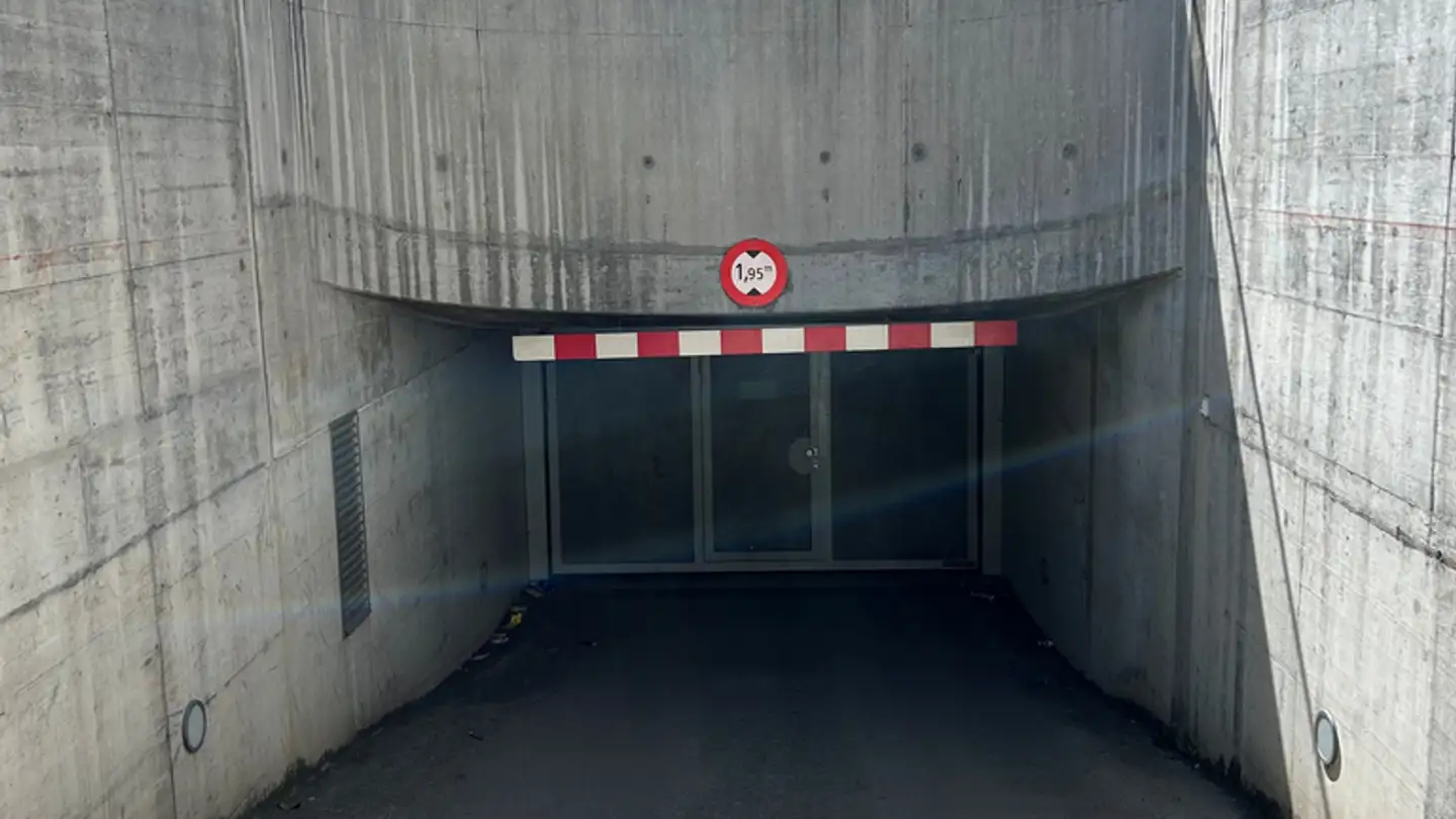 Parcheggio sotterraneo in affitto - Rue De La Source 5, 1020 Renens VD