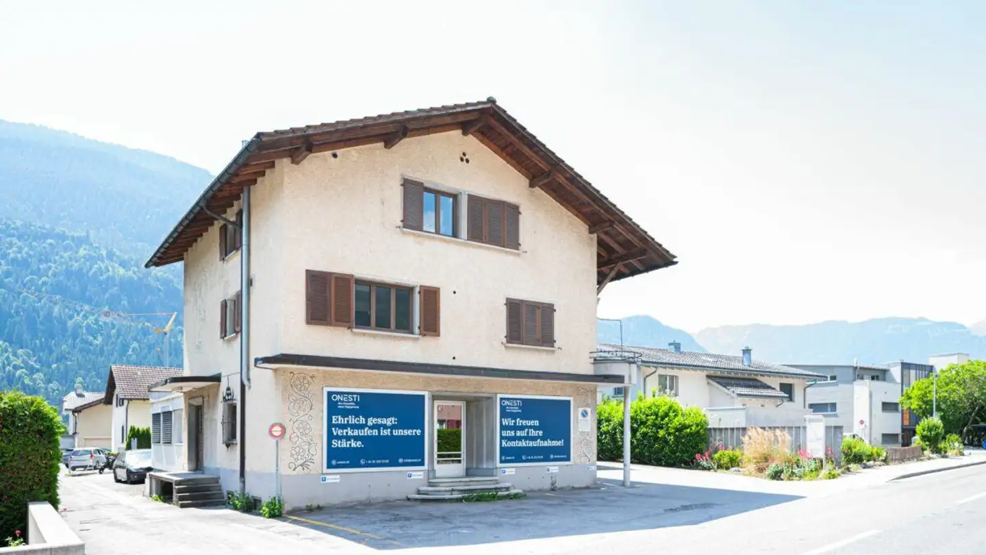 Edificio residenziale in vendita - Reichenauerstrasse 32, 7013 Domat/Ems