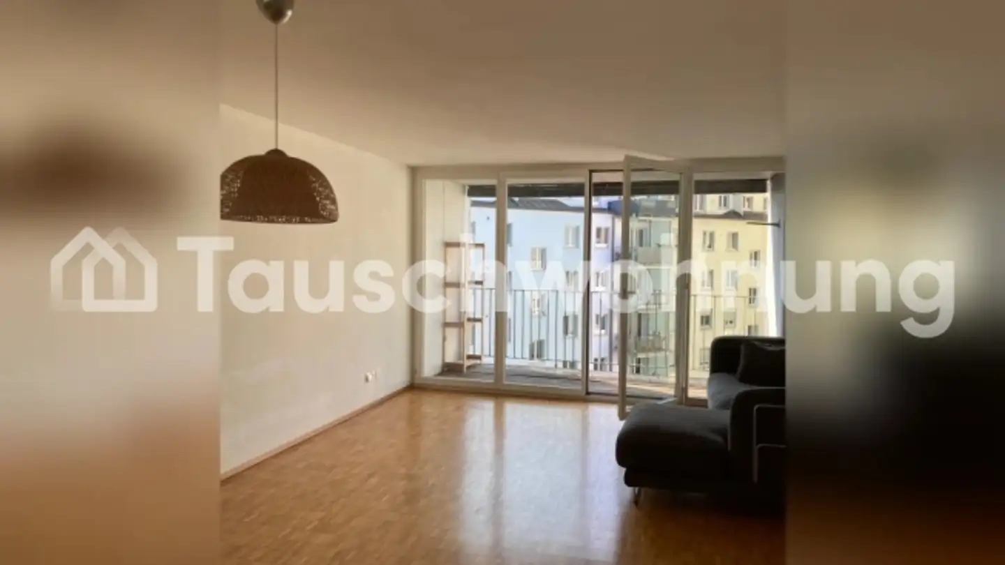 Attic flat for rent - 8045 Zürich
