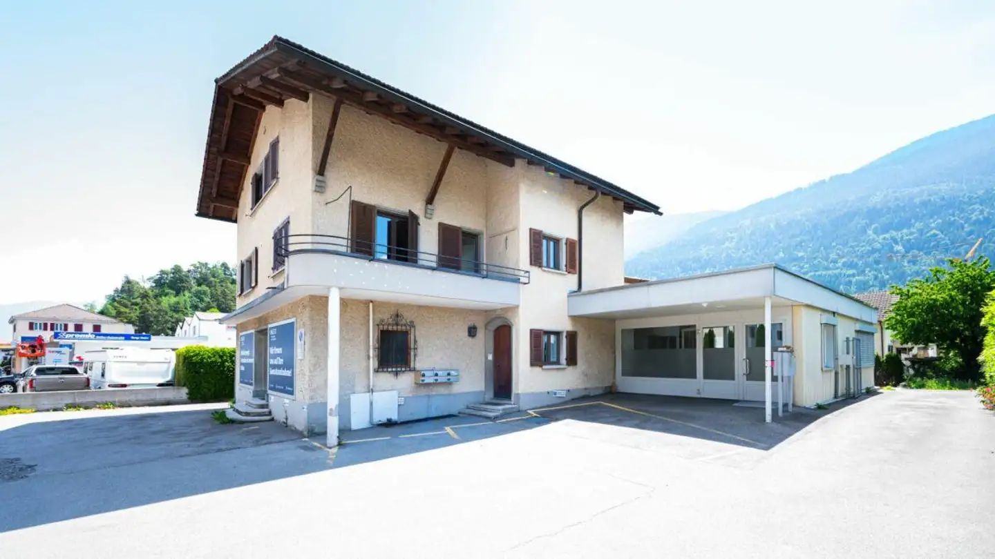 Residential building for sale - Reichenauerstrasse 32, 7013 Domat/Ems - Photo 2