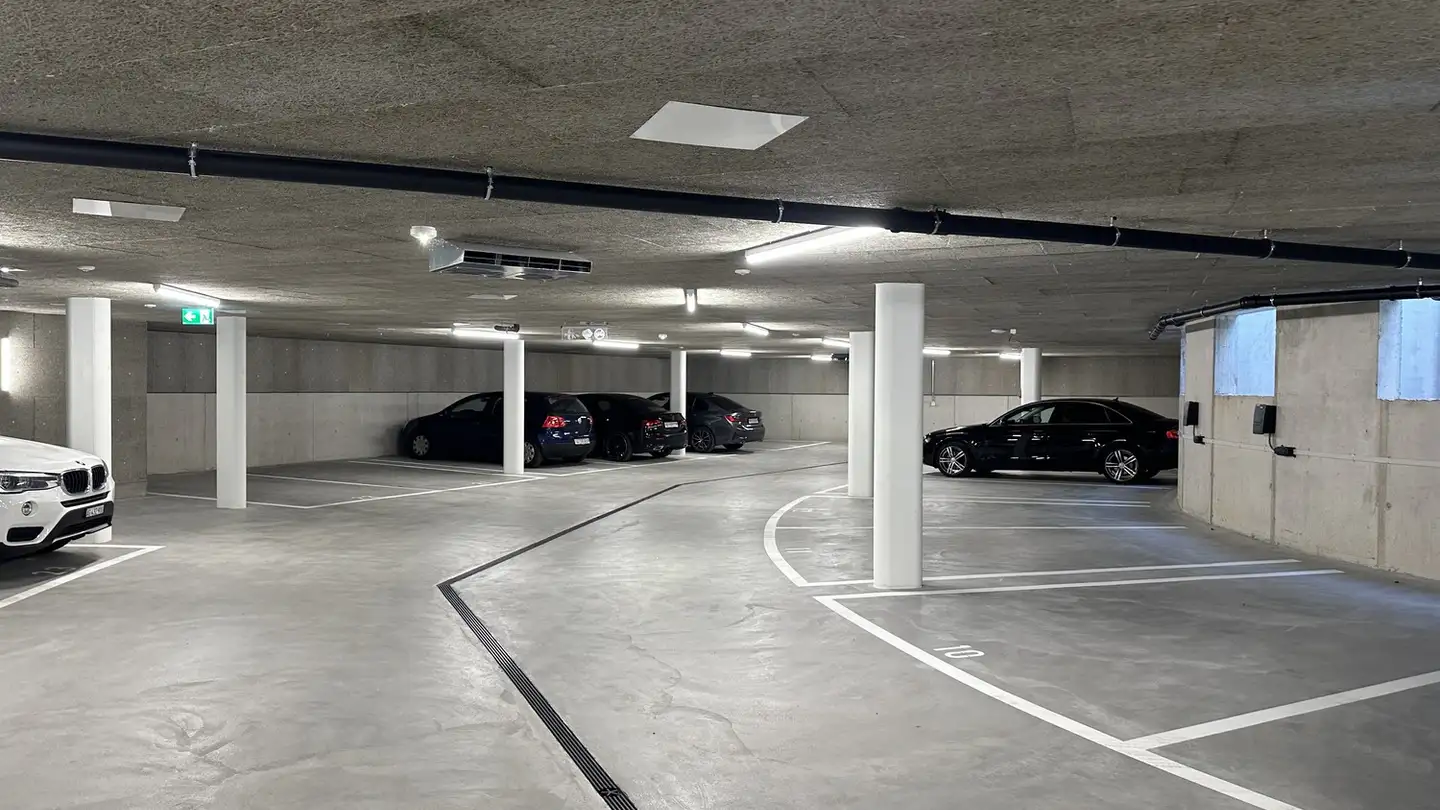Outdoor parking space for rent - Landstrasse 49, 5415 Nussbaumen AG - Photo 4