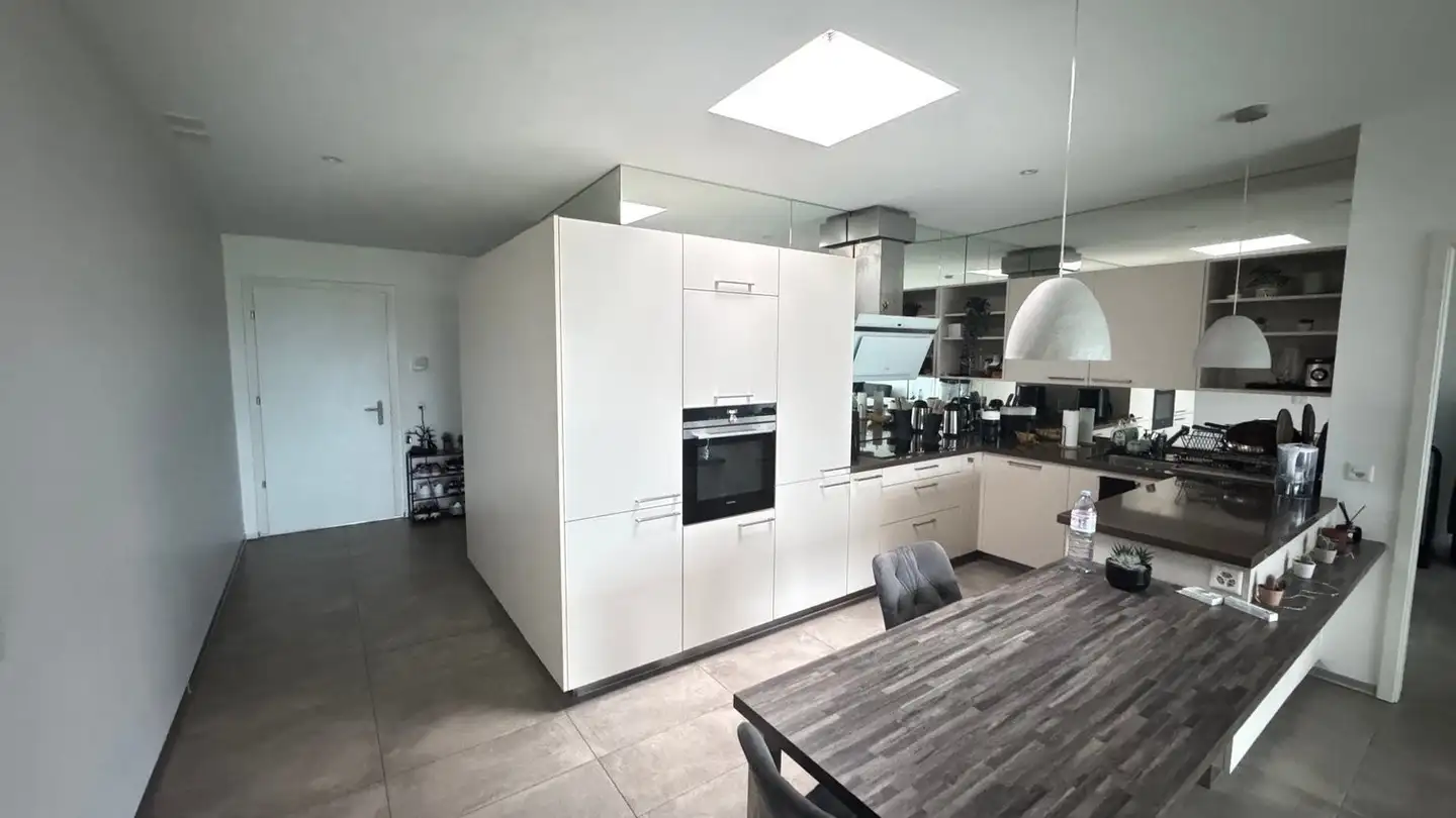 Appartement à louer - Place De La Fontaine, 1868 Collombey - Photo 2