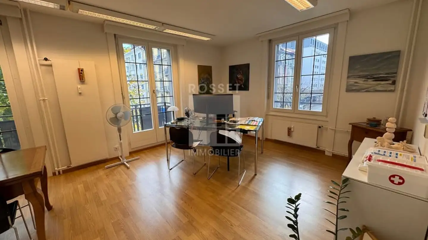 Commercial for sale - 1700 Fribourg