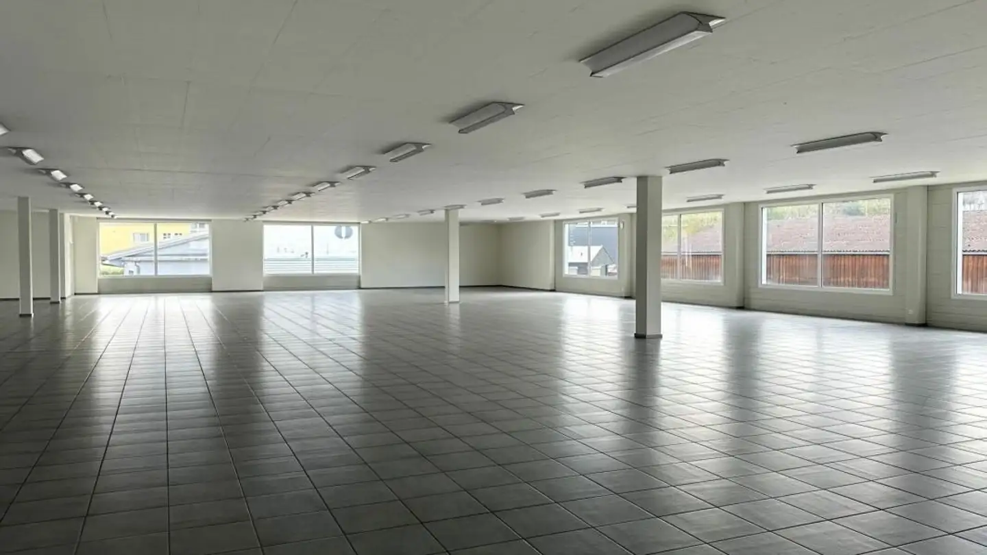 Commercial for rent - Wittenwilerstrasse 12, 8355 Aadorf