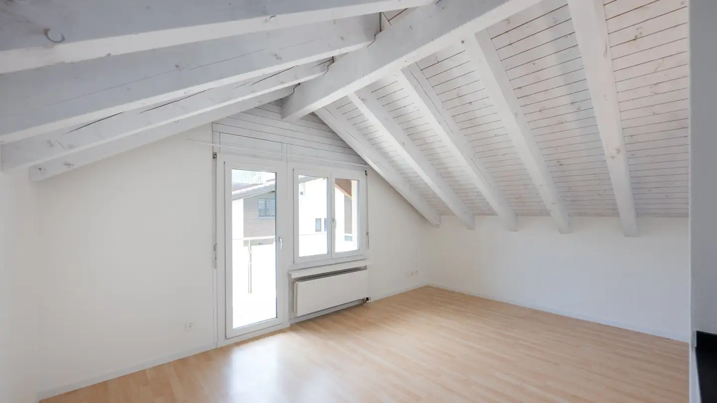 Attique à louer - Bergstrasse 5, 7012 Felsberg - Photo 4