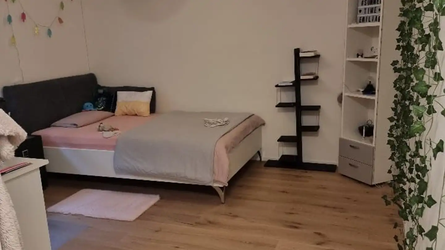 Wohnung mieten - Hubertingerstrasse 7, 8638 Goldingen - Foto 4