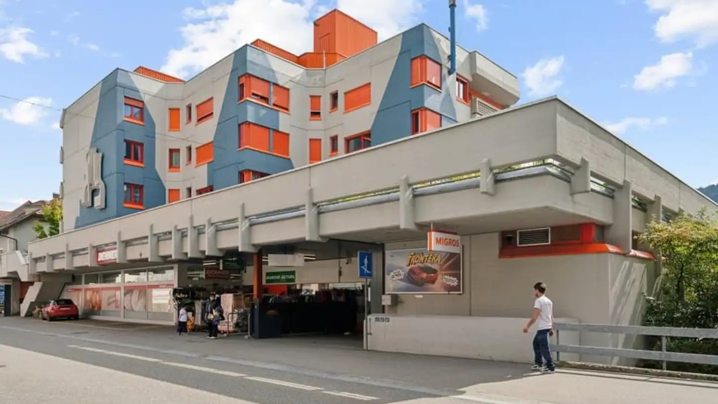 Commercial à louer - Rue Baptiste-Savoye 62, 2610 St-Imier