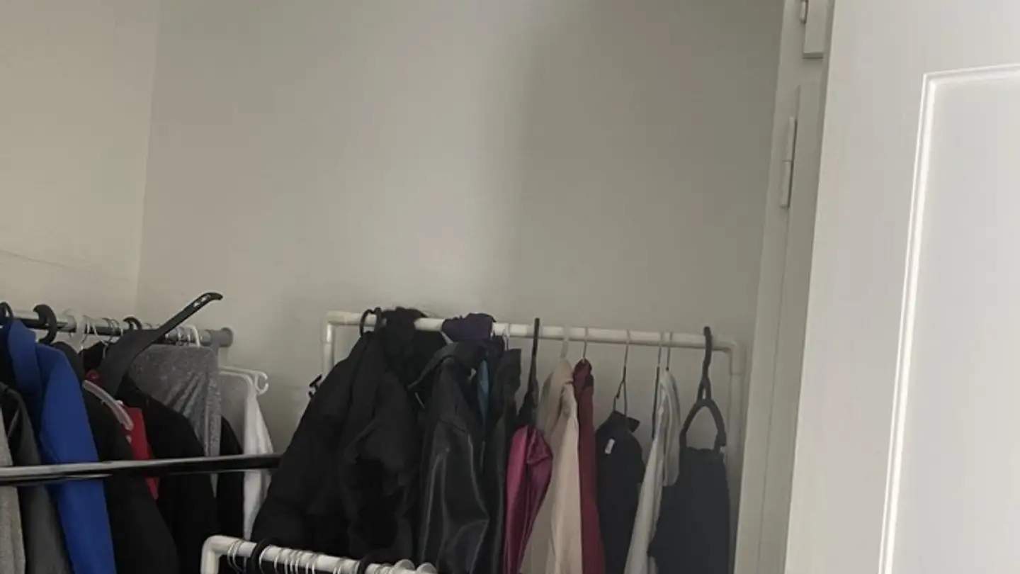 Single room for rent - 8052 Zürich