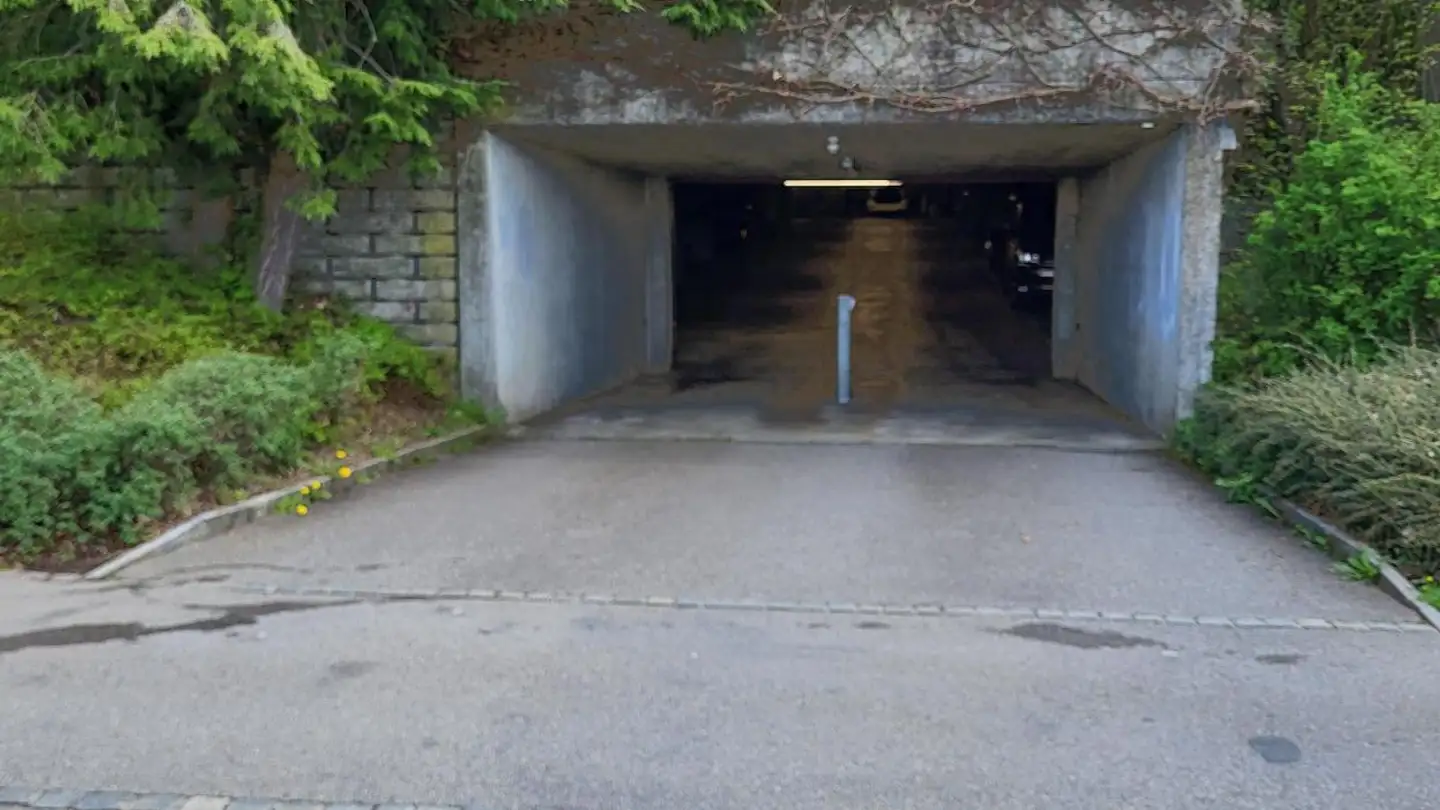 Place de parking souterraine à louer - Spiegelstrasse 30a, 3095 Spiegel b. Bern