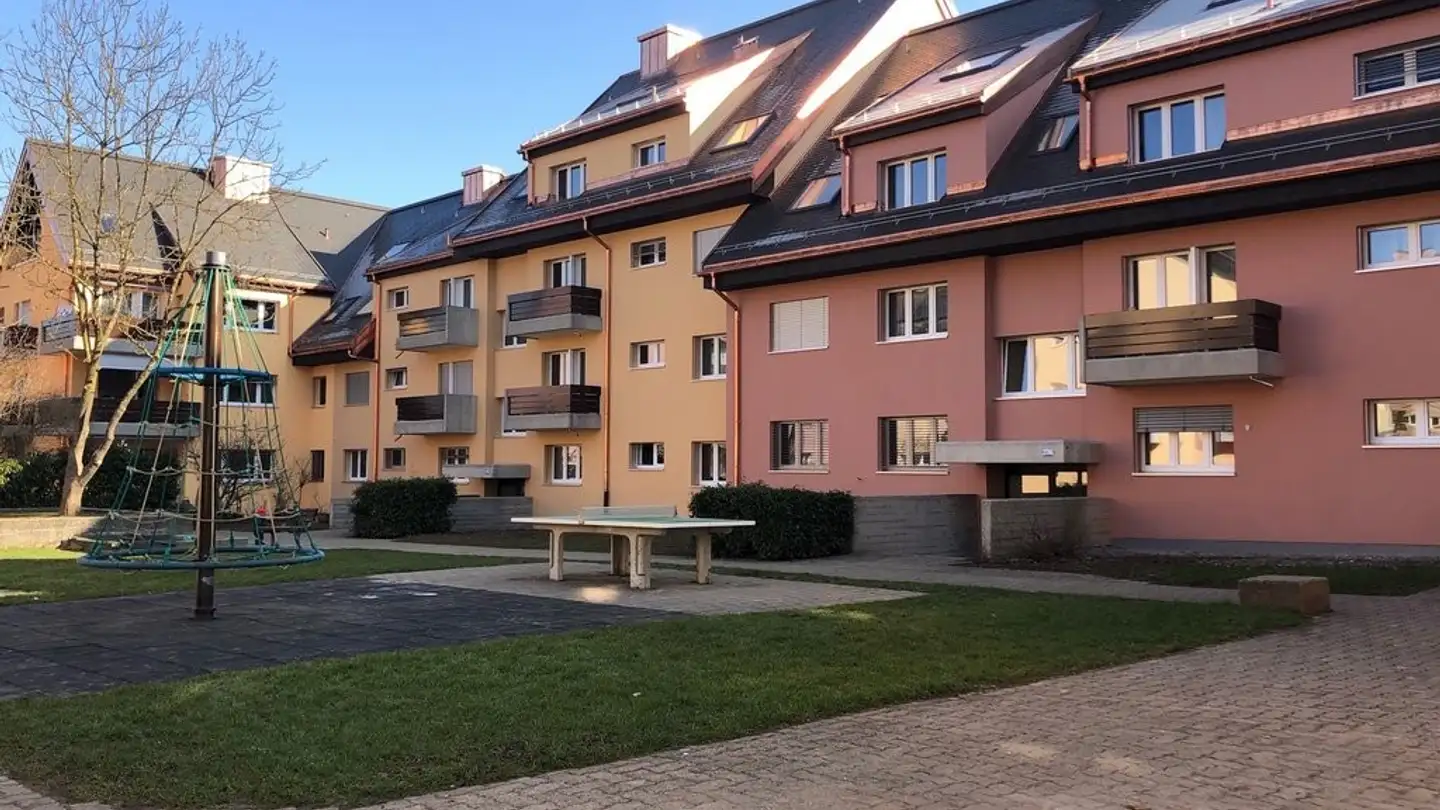 Underground parking space for rent - Schwandenholzstrasse 234, 8046 Zürich