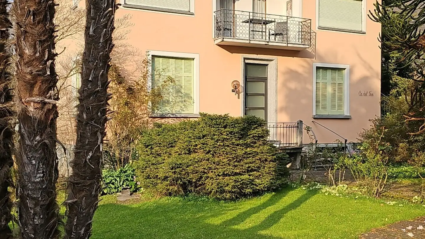 Wohnung mieten - Via Trambacqua 3, 6557 Cama