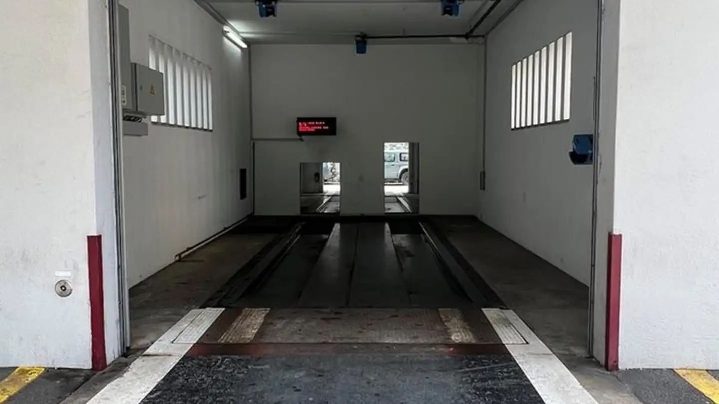Garage singolo in affitto - Rue De Bon-Port 17, 1820 Territet - Foto 3