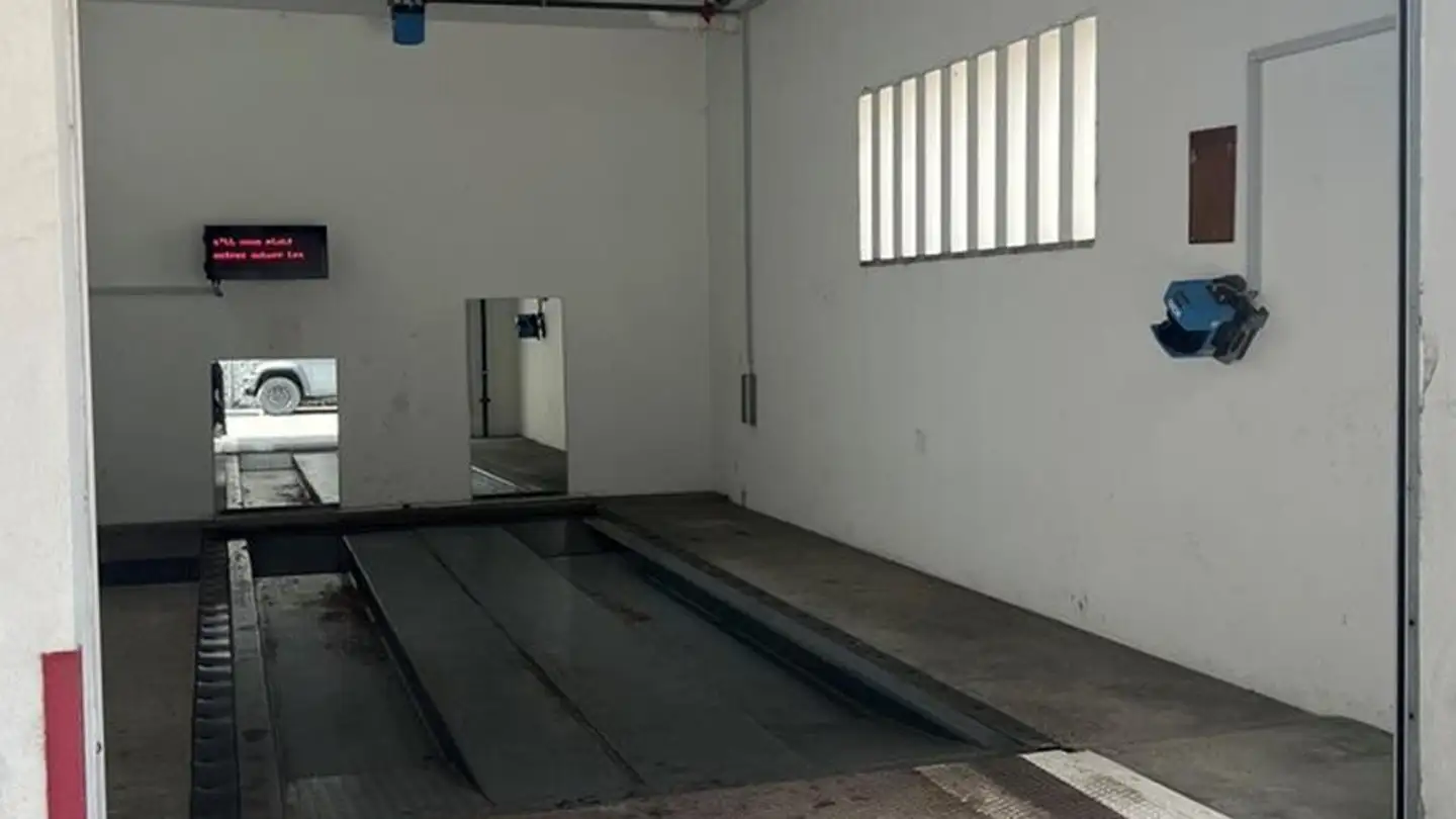 Garage singolo in affitto - Rue De Bon-Port 17, 1820 Territet