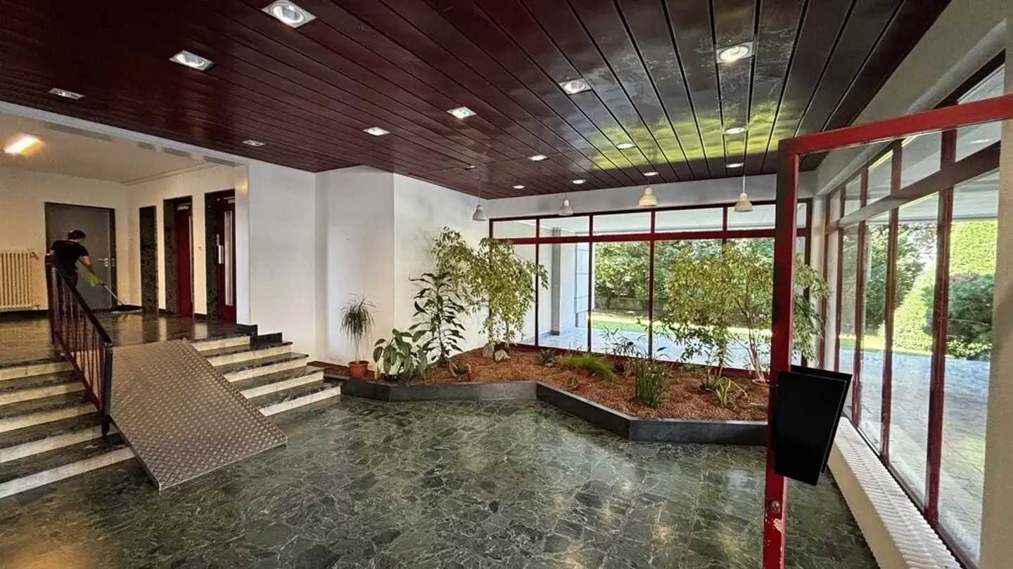 Wohnung mieten - Avenue Des Baumes, 1814 La Tour-de-Peilz - Foto 3