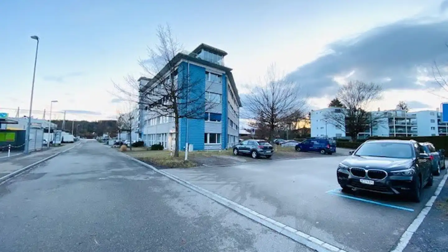 Outdoor parking space for rent - Mühleholzstrasse, 8610 Uster