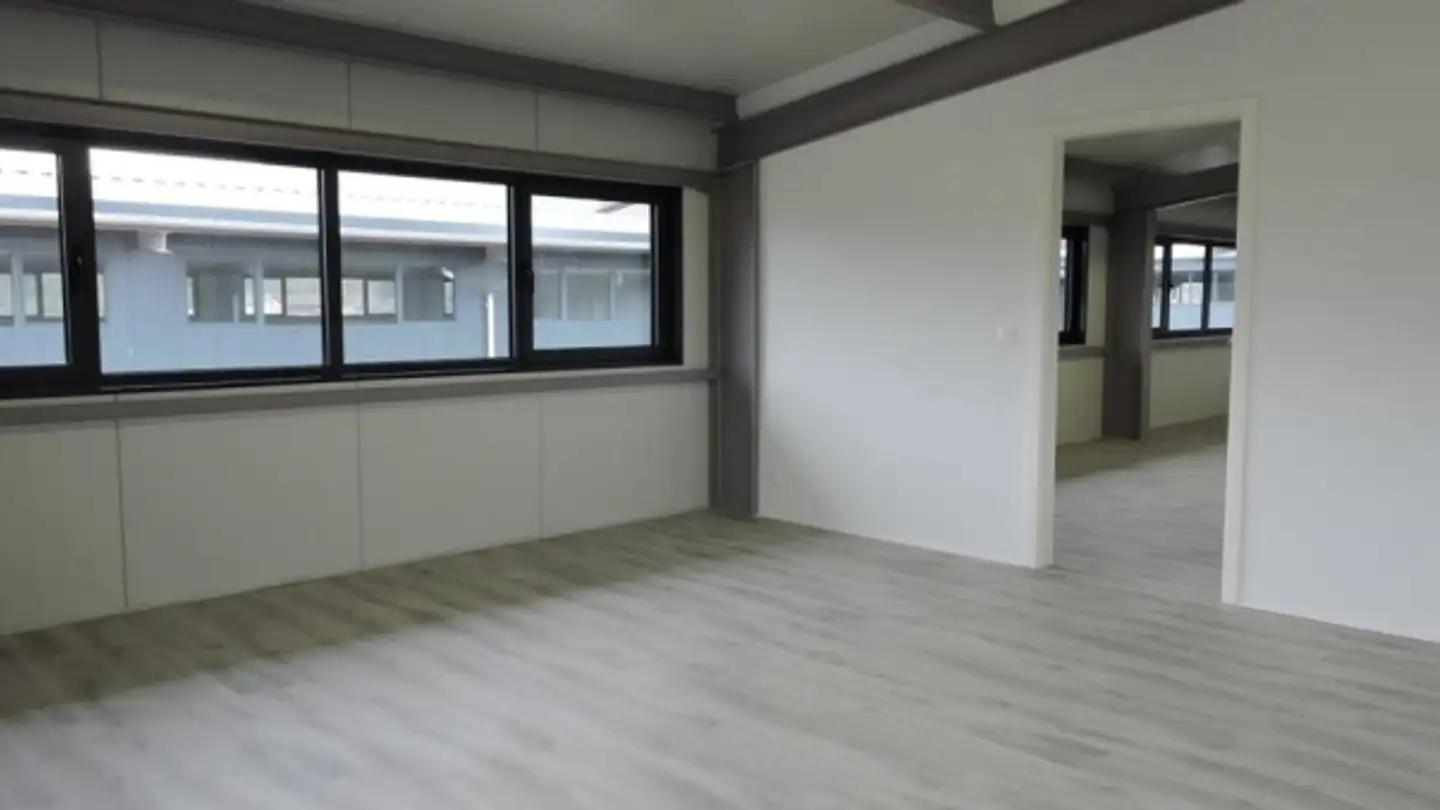 Commercial for rent - 1897 Bouveret