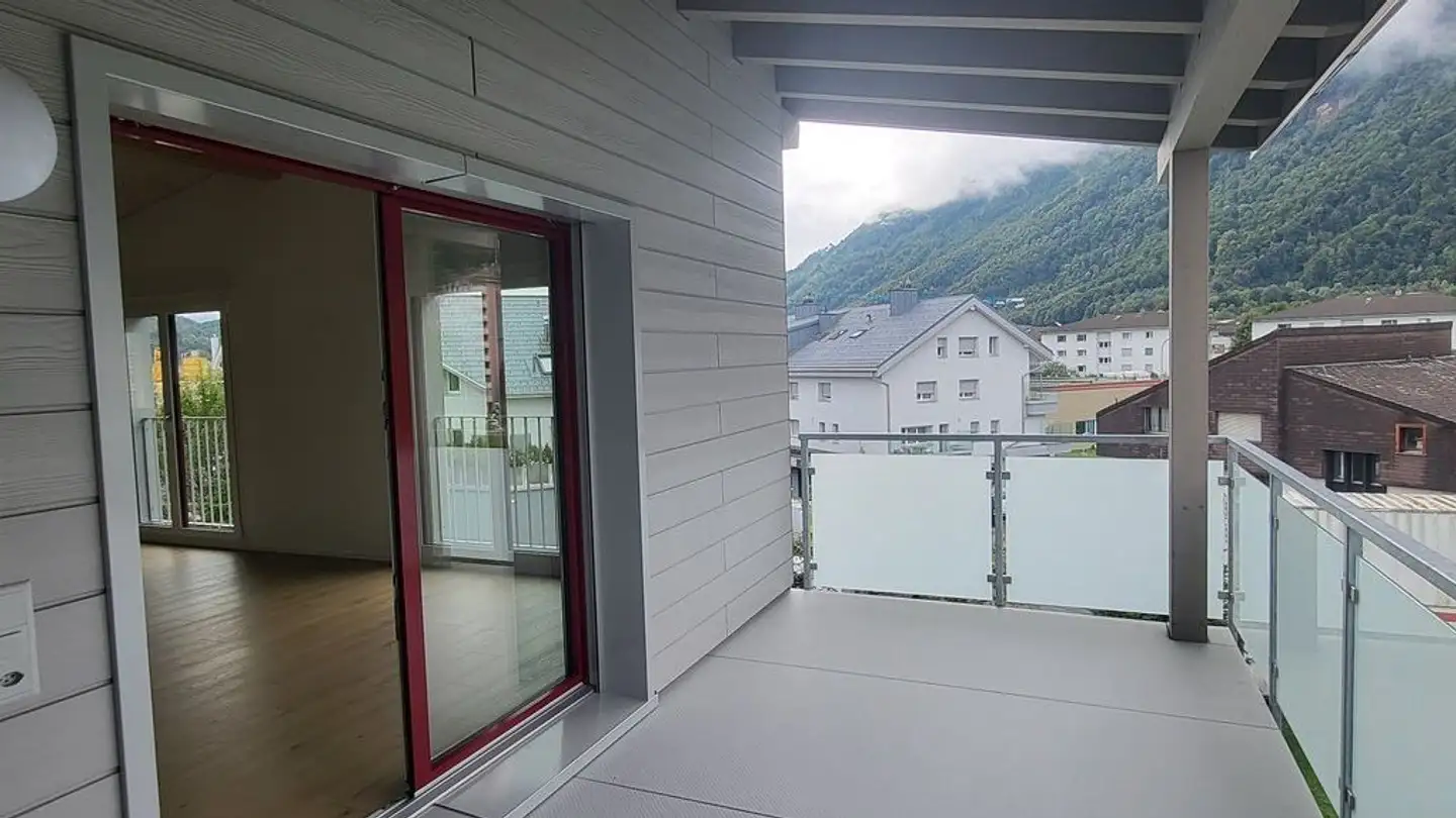 Dachgeschosswohnung mieten - Sägestrasse 28, 8865 Bilten