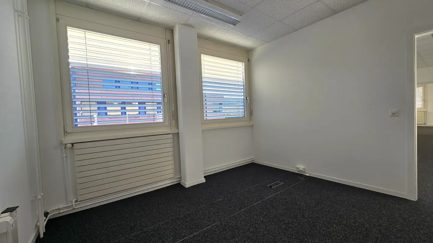Bureau à louer - En Budron D e9, 1052 Le Mont-sur-Lausanne - Photo 4