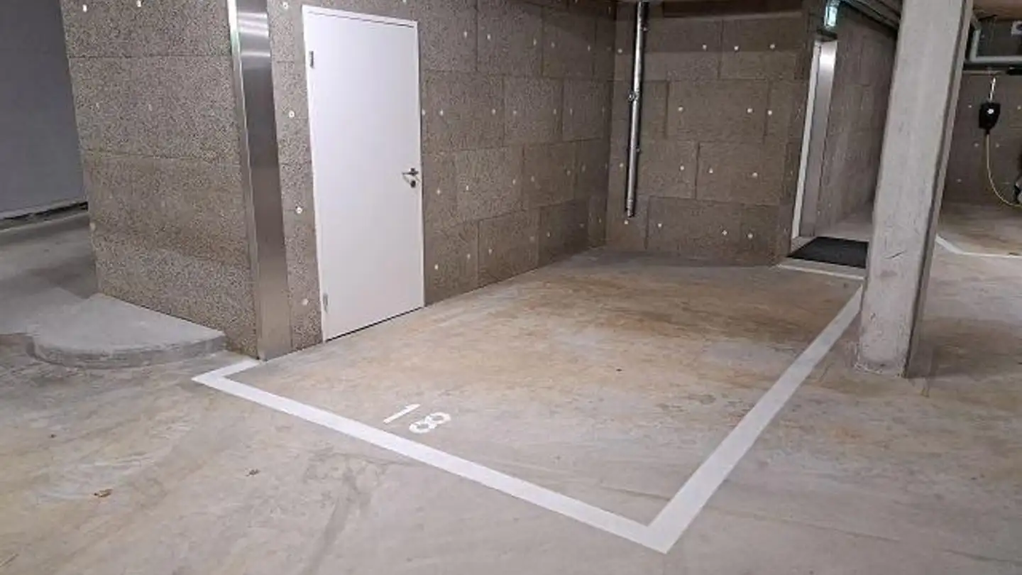 Underground parking space for rent - Fischenhölzlistrasse 1, 8580 Amriswil - Photo 4