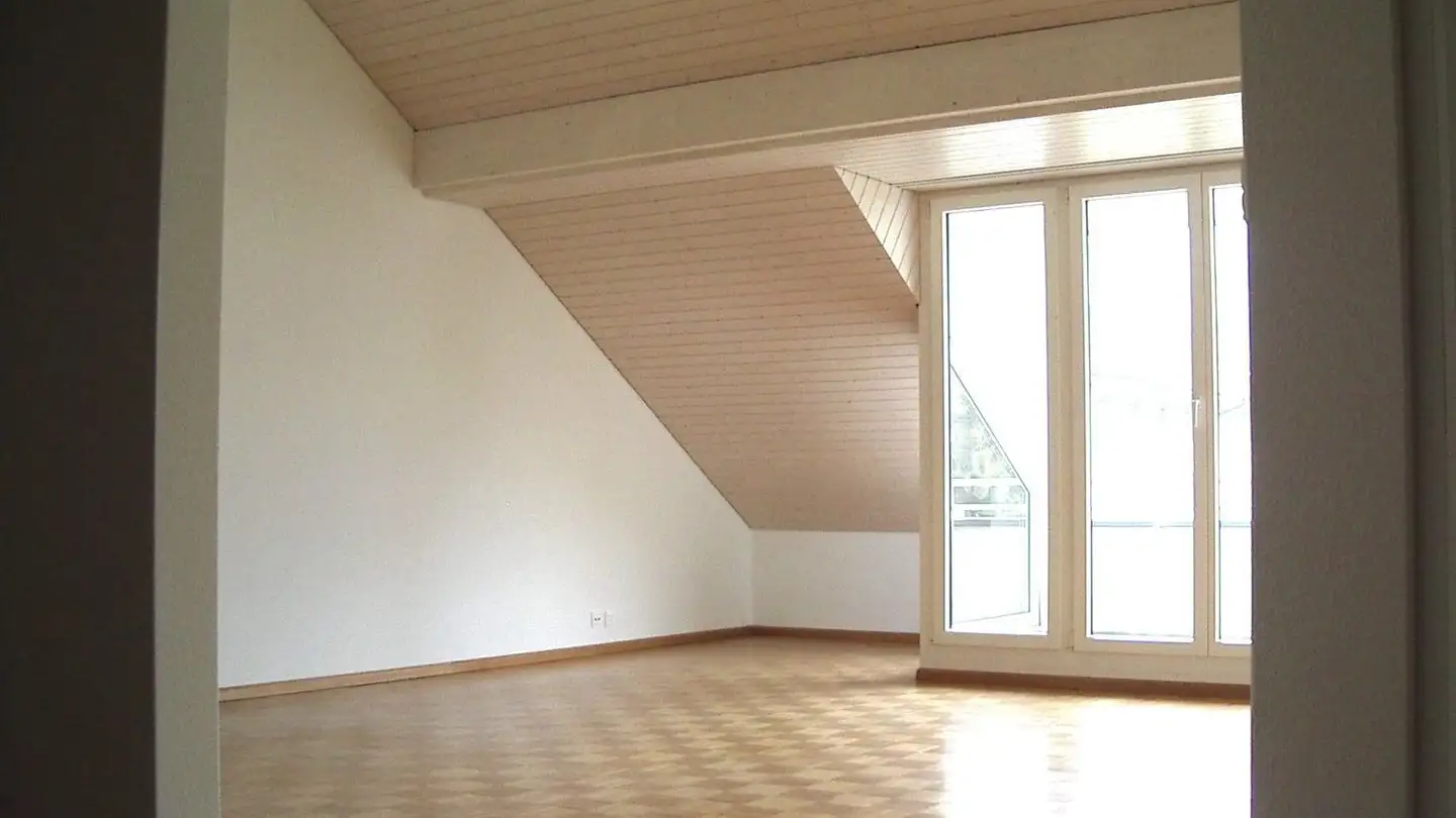 Attic flat for rent - Landskronweg 24, 4107 Ettingen - Photo 2