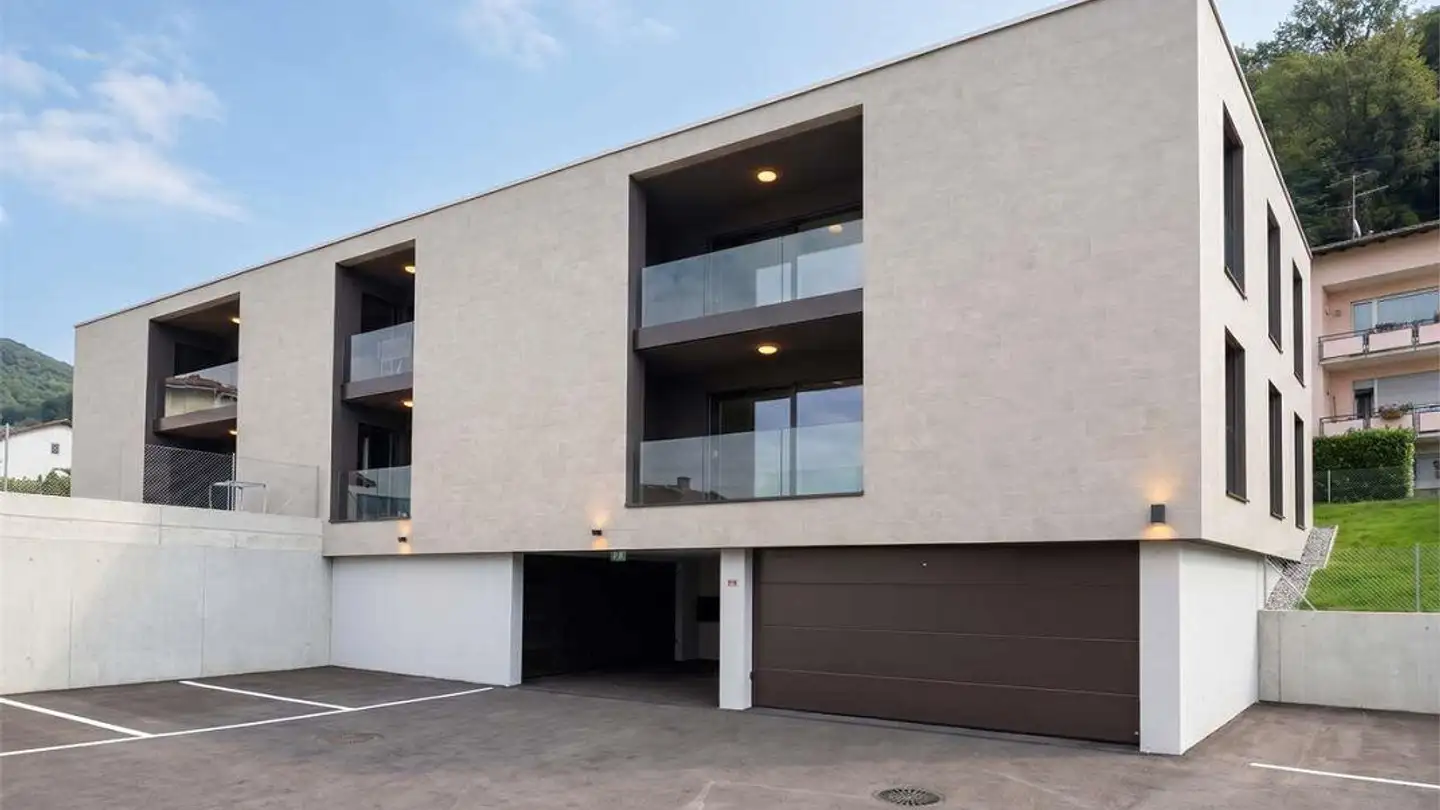 Apartment for rent - 6955 Cagiallo