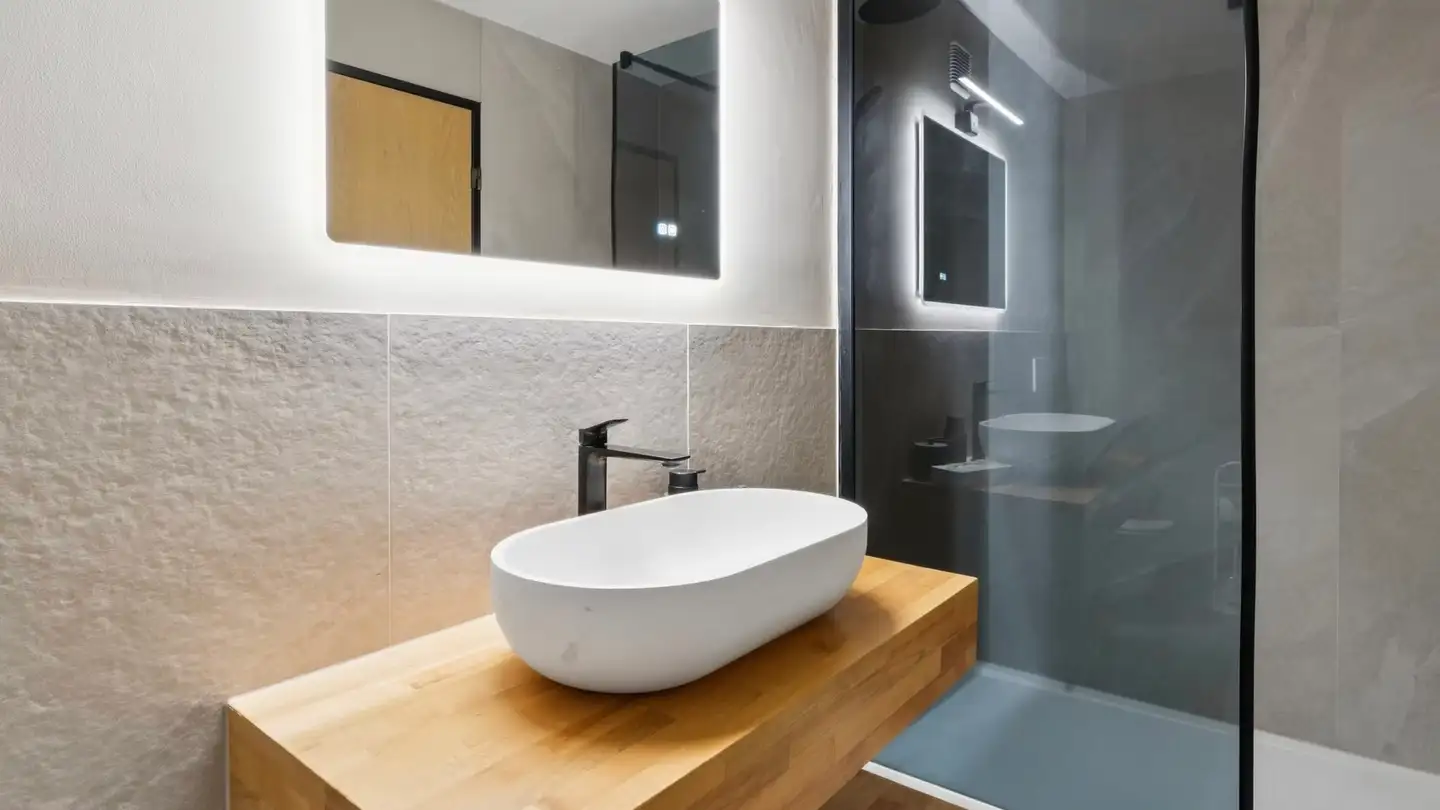 Appartement meublé à vendre - Dorfstrasse 8, 3703 Aeschi b. Spiez - Photo 2