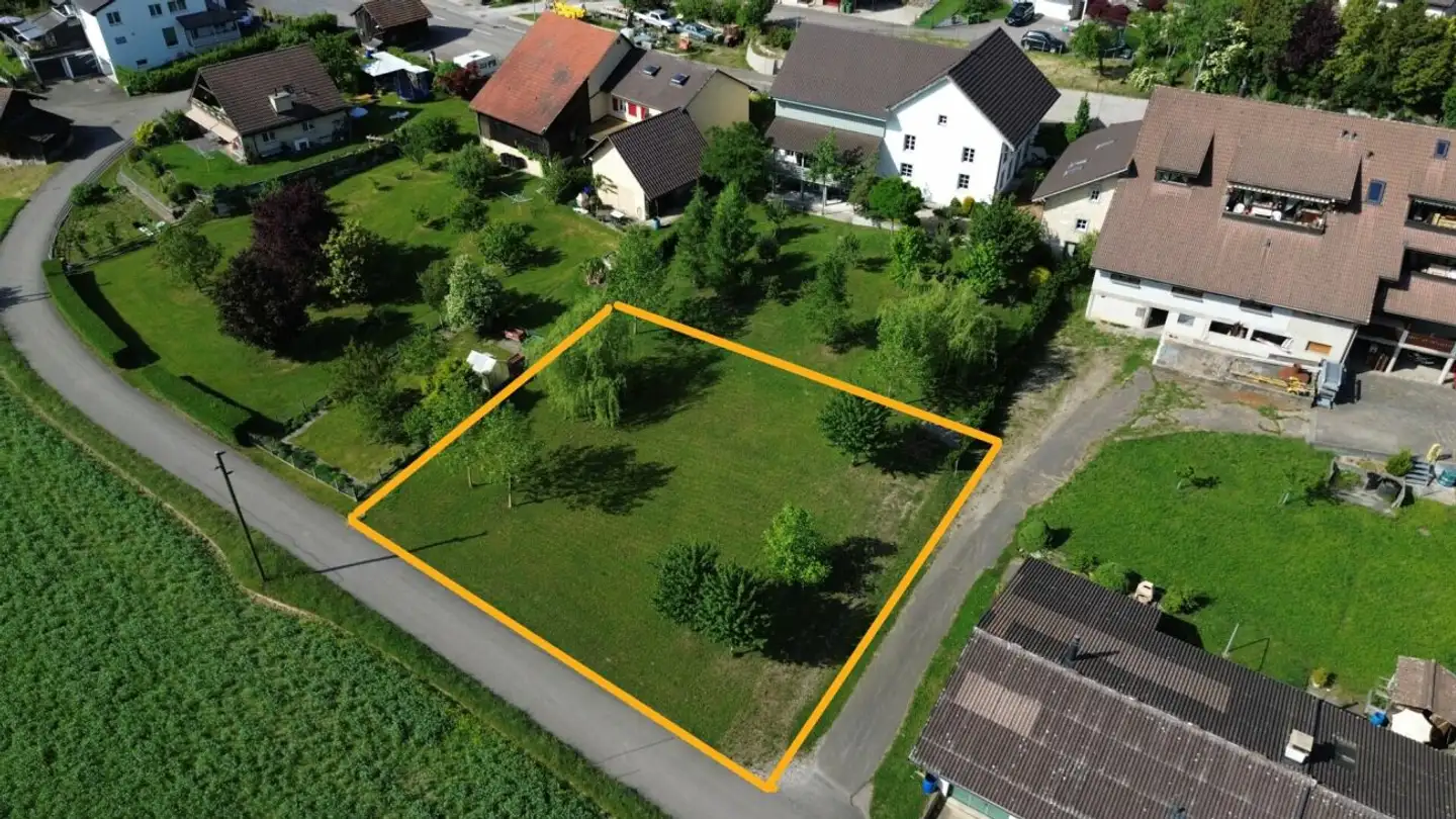 Constructible plot for sale - 5237 Mönthal