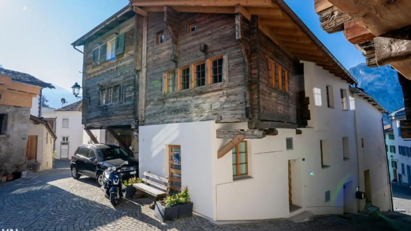 Single house for sale - Friedhofgasse 2, 3953 Leuk Stadt
