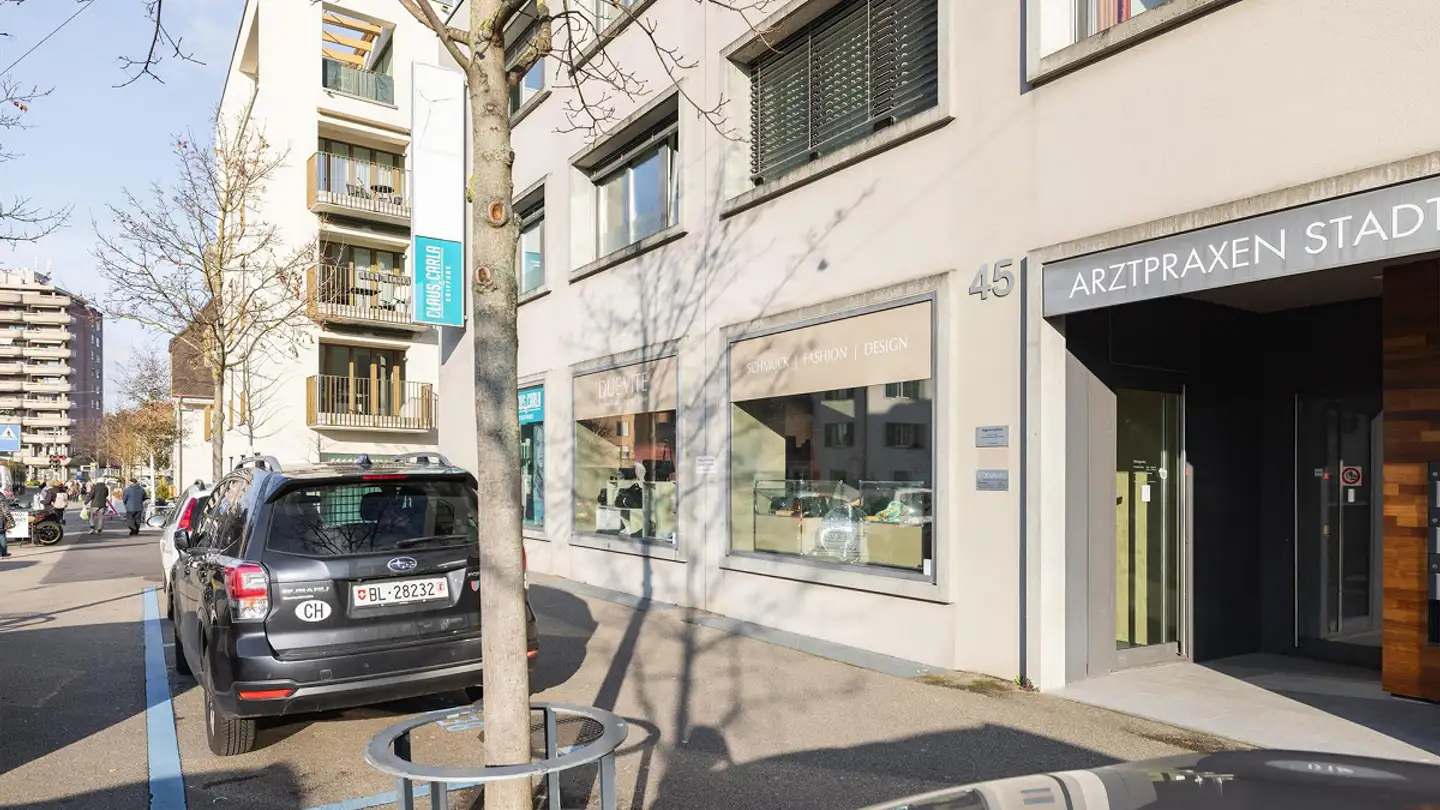 Geschäft mieten - Hauptstrasse 45, 4153 Reinach BL - Foto 2